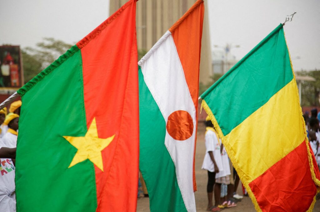 Mali, Niger, Burkina Faso mull new confederation after ECOWAS exit