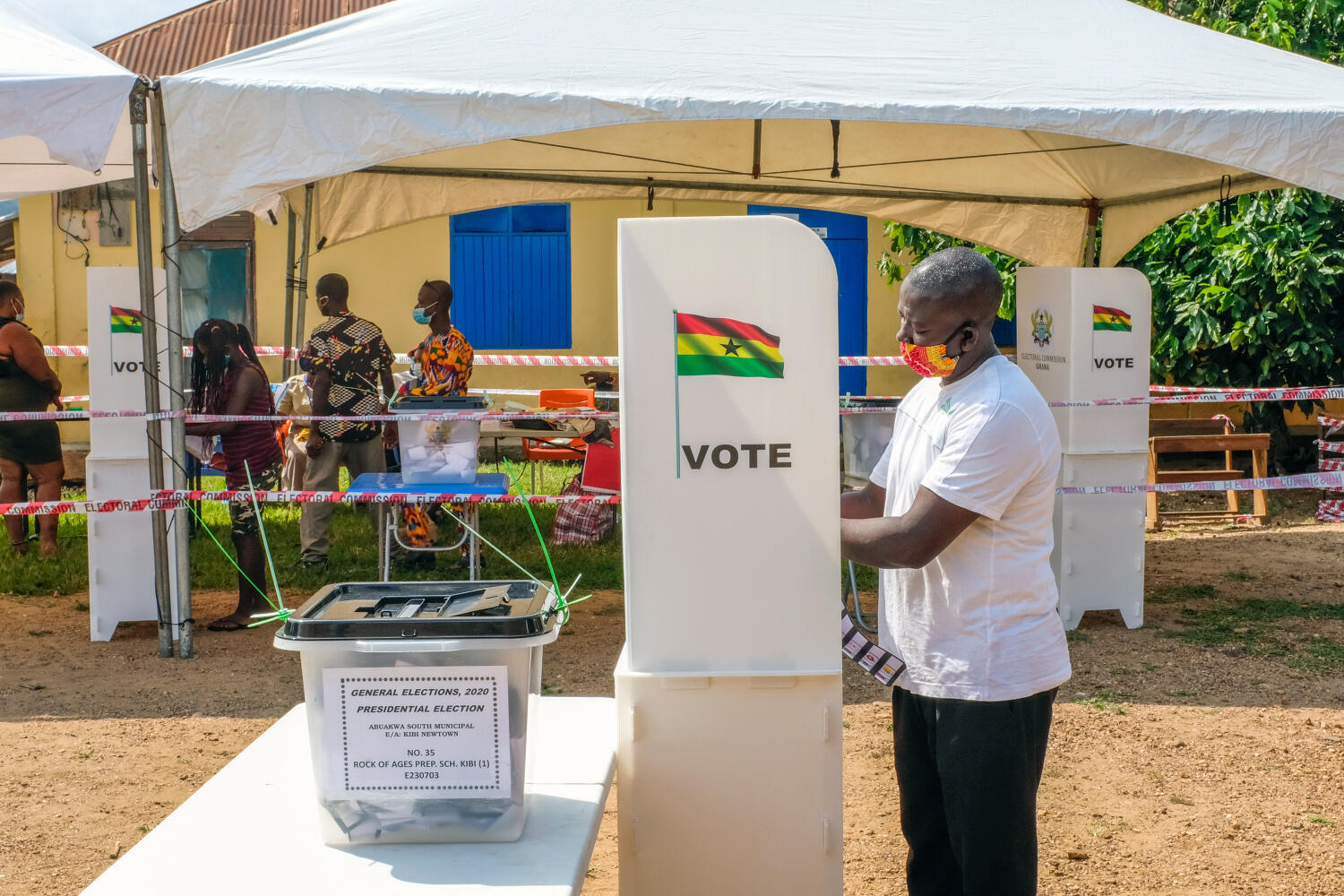 A voter on 7 December 2020 in Ghana