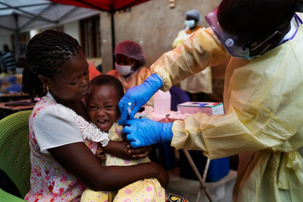 Ebola in West Africa: Ivory Coast reports first infection in 25 years