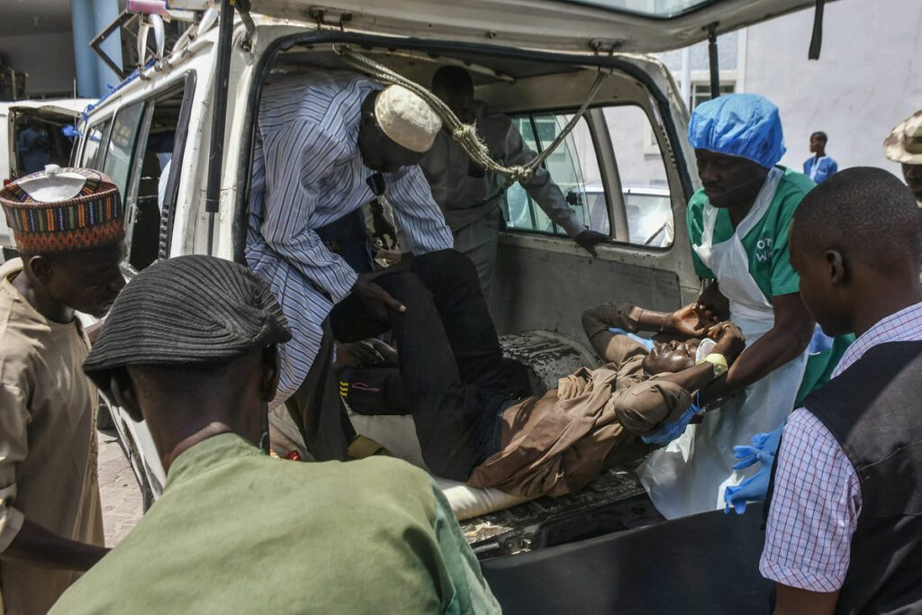 Nigeria suicide bomb attack toll rises to 32