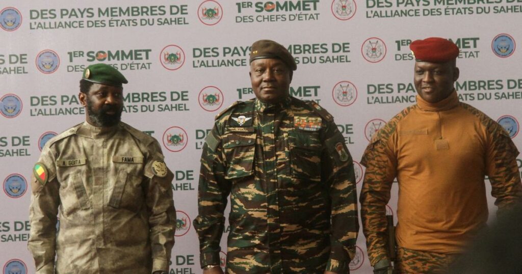 Ecowas tries to avoid Mali, Niger, Burkina breakup