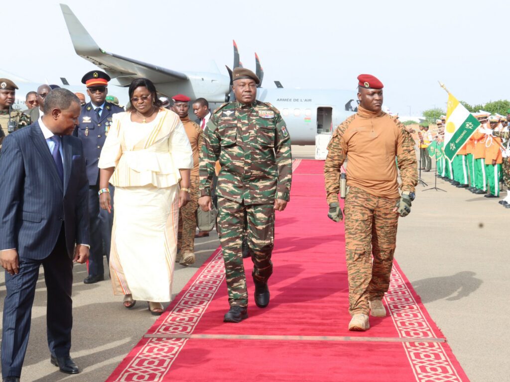 Niger, Mali and Burkina Faso military leaders sign new pact, rebuff ECOWAS | Conflict News