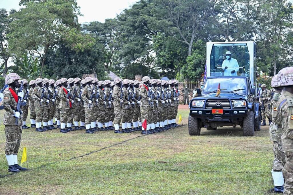 Museveni Proposes Roads to Connect East Africa to Central African Republic, Tips Uganda Airlines on Flying to Bangui